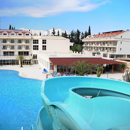 Dream Hotel